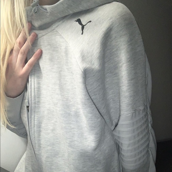 Puma sweater - Picture 3 of 5